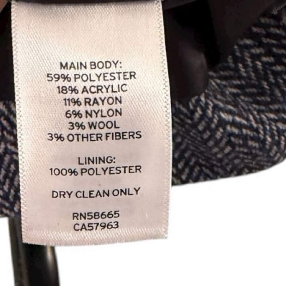 Chic‎ Double-Breasted Gray/Navy Pea Coat - Picture 4 of 5